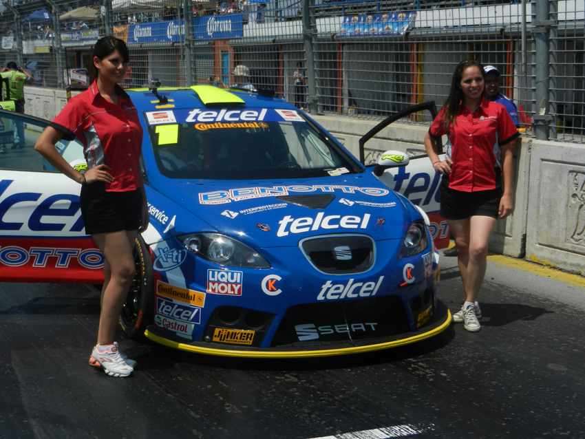 Edecanes Monterrey- Portugal Models & Branding Edecanes AAA